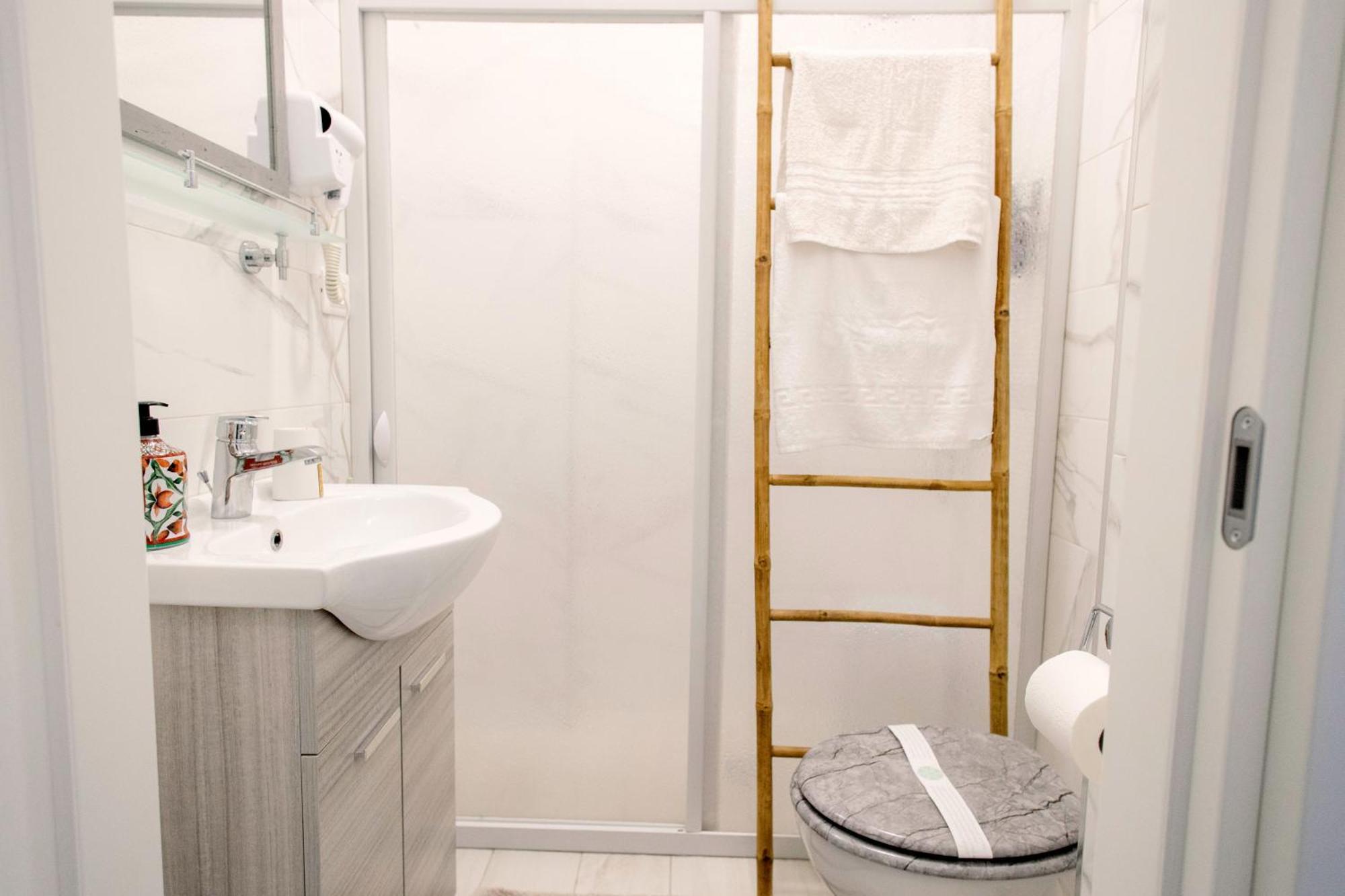 Apartment Flower's House 22 - Triple - Molfetta